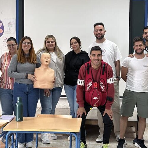 Impartido un taller de ‘Evaluación y Primeros Auxilios’ a alumnos de promoción turística