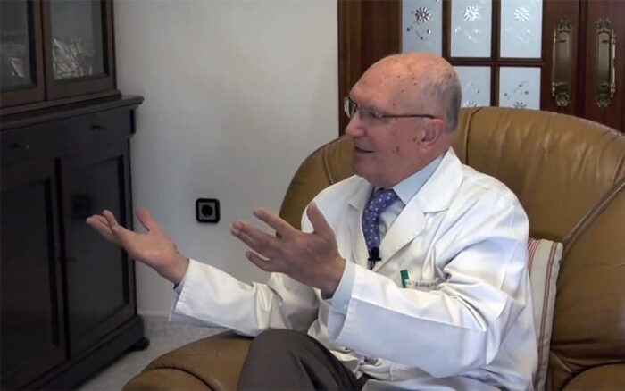 Dr. Antonio Rodríguez Carrión