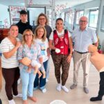 Participantes en el Taller Práctico de Primeros Auxilios celebrado el 24 de octubre de 2026 en la Piscina Cubierta Municipal de Ubrique